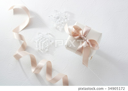 Christmas gift 34905172