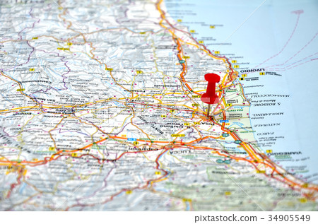 Red point on the italy map Red point on the italy map 34905549