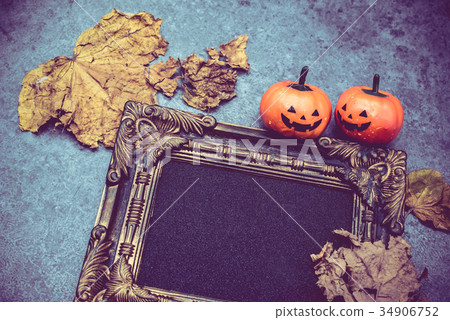 Halloween pumpkin with frame 34906752