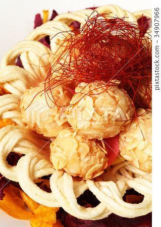 Deep fried scallop balls Deep fried scallop balls 34907966