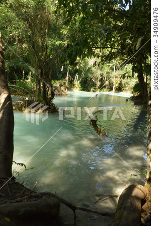 Waterfall of Tart / Quincy 34909476