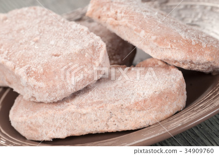 Meat patties Meat patties 34909760