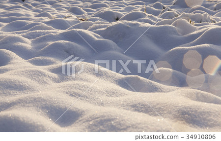 Snow drifts, day Snow drifts, day 34910806