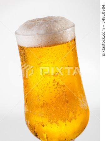 Ice gold beer 34910984