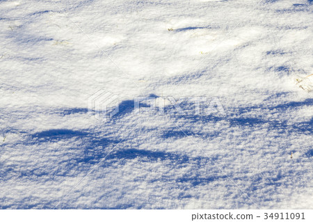 bumps in the snow, winter 34911091