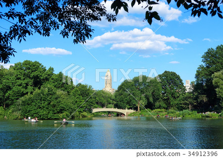 Central Park (New York) 34912396