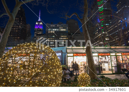 紐約布賴恩特公園的假日市場 34917601