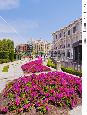 Teatro Real in Madrid 34919263