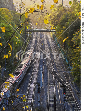 Edinburgh Railway 34919600