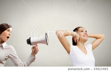 Agressive management Agressive management 34923465