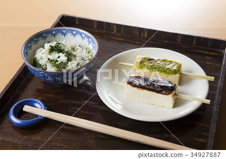 Tofu field music and canned rice Tofu field music and canned rice 34927887