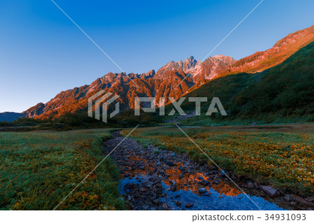 Hiraken dake pond flat cabin Hiraken dake pond flat cabin 34931093