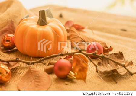 Halloween pumpkin 34931153