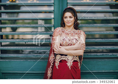 Turkish girl Turkish girl 34932061