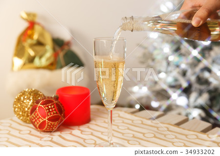 Christmas shammery 34933202