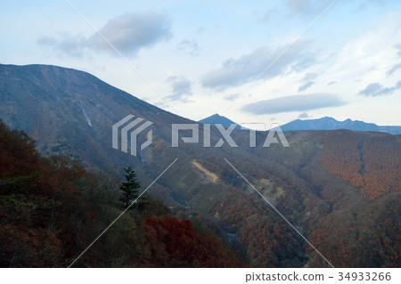 Mt.Nantai Mt.Nantai 34933266