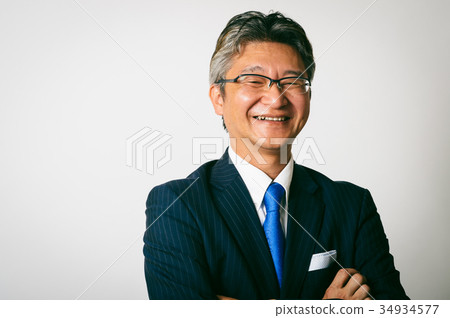 微笑的商人中年人 微笑的商人中年人 34934577