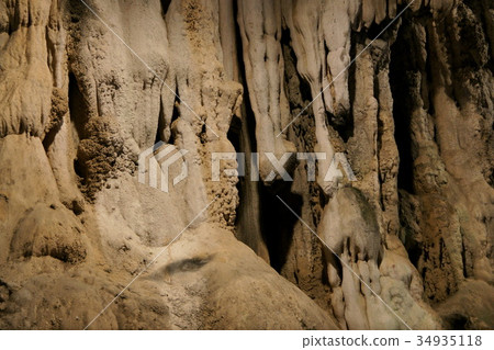 limestone cave limestone cave 34935118