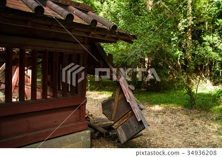 那須神社損壞了一部分 那須神社損壞了一部分 34936208