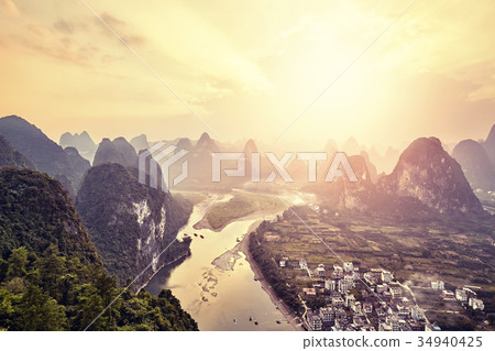 Lijiang River at sunset seen from Xingping village 34940425
