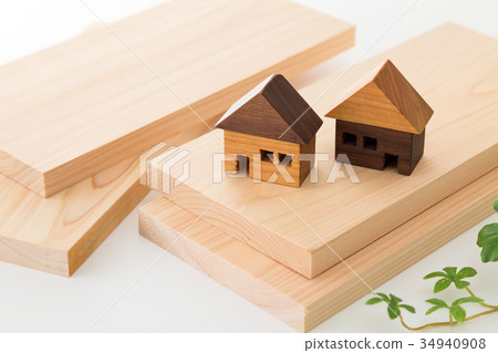 一幢房子 一幢房子 34940908