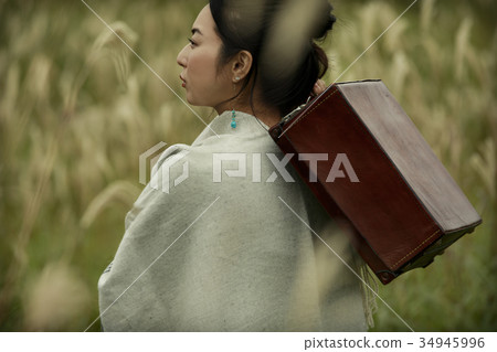 Women Women travel alone travel Women Women travel alone travel 34945996