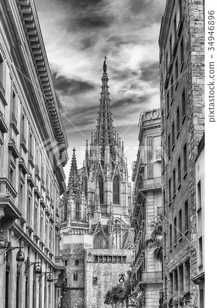 Barcelona Cathedral, Catalonia, Spain Barcelona Cathedral, Catalonia, Spain 34946896