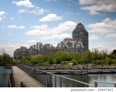 Toronto Lake Humber Bay Park pond 2007 34947261
