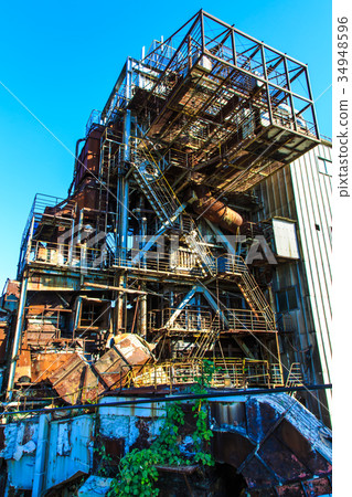 被遺棄的火力發電廠Ikeshima煤礦跟踪長崎 被遺棄的火力發電廠Ikeshima煤礦跟踪長崎 34948596