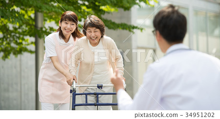 Nursing care rehabilitation hospital caregiver medical image Nursing care rehabilitation hospital caregiver medical image 34951202