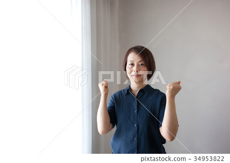 中年女人肖像 34953822