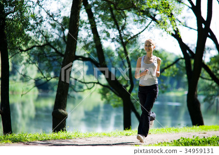 woman Running woman Running 34959131