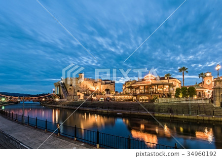 Porto Europe by night Porto Europe by night 34960192