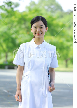 nurse  34960911