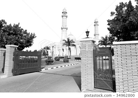 in oman muscat the old mosque minaret in oman muscat the old mosque minaret 34962800