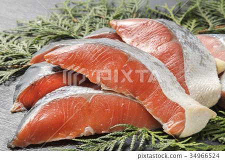 Salmon fillet 34966524