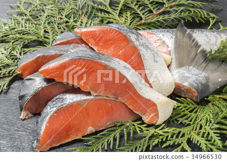 三文魚片 34966530