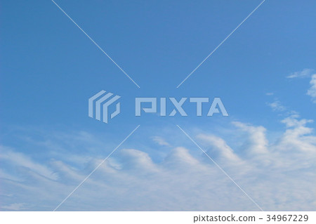 Unusual shape cloud 34967229