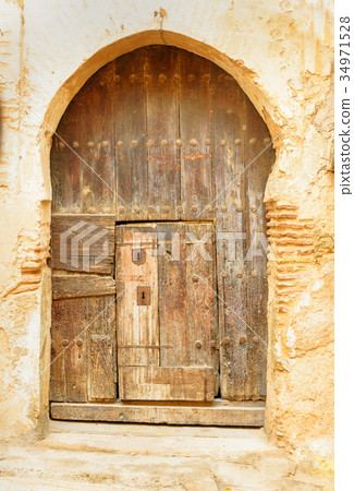 Traditional entry door. Fes. Morocco 34971528