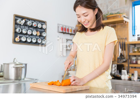 女人做飯 34973394