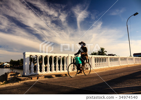 Local man is on the way to home, Quang Nam Local man is on the way to home, Quang Nam 34974540