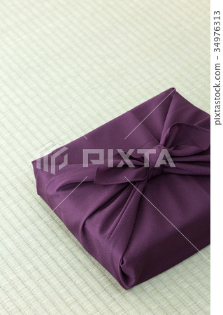 Gifts Gifts 34976313