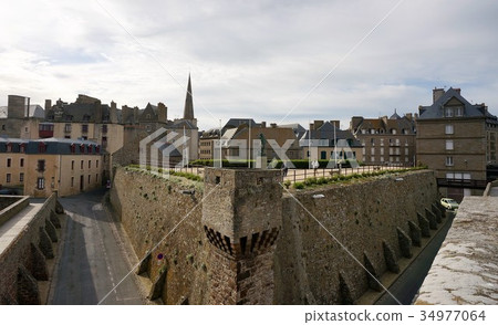 Castle City Saint Malo-21 34977064