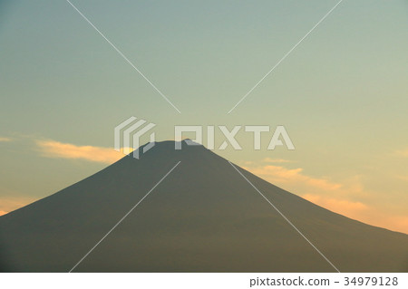 Fuji sunset 34979128