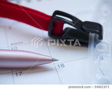 Business image · Calendar · ID card · Women 34981971