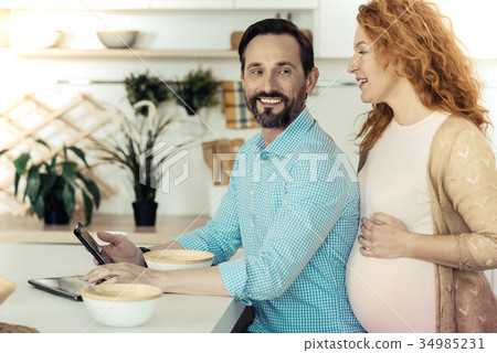 Positive family having splendid time together 34985231