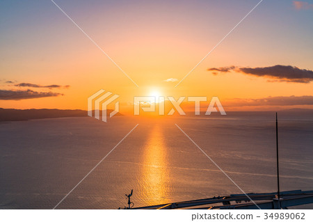 "From Hakodateyama" Sunrise on the Tsugaru Strait "From Hakodateyama" Sunrise on the Tsugaru Strait 34989062