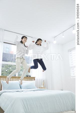 Girl, friend, teenager Girl, friend, teenager 34994084