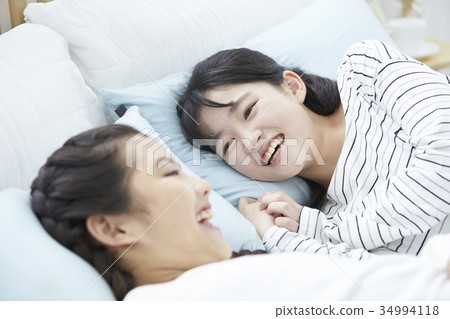 女孩，朋友，少年 34994118