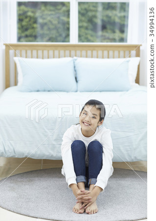 Girl, teenager 34994136